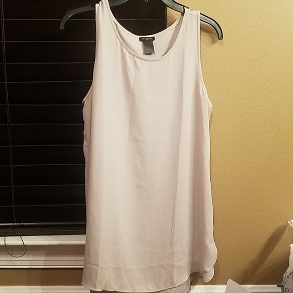 Cream sheer Ann Taylor tank - Picture 1 of 3